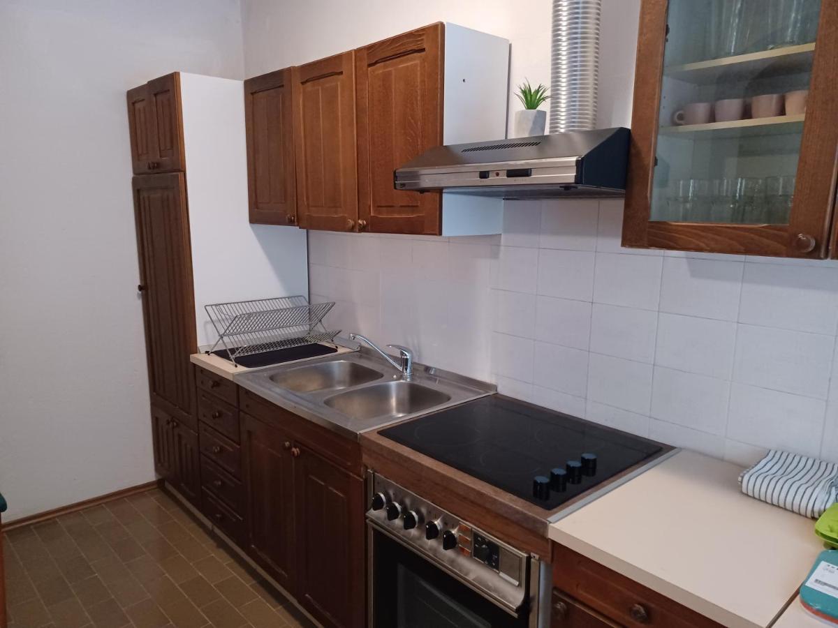 Andrea * Jesenice (Split-Dalmatia)